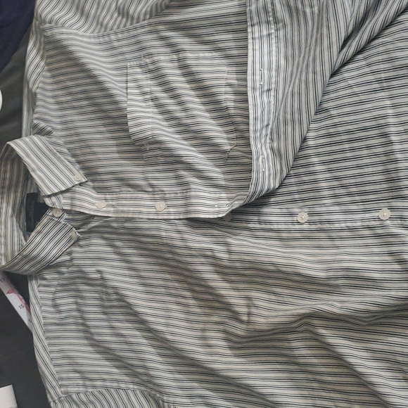 Men's Pinstripe button down collar and button up shirt sleeve L shirt - Picture 3 of 6